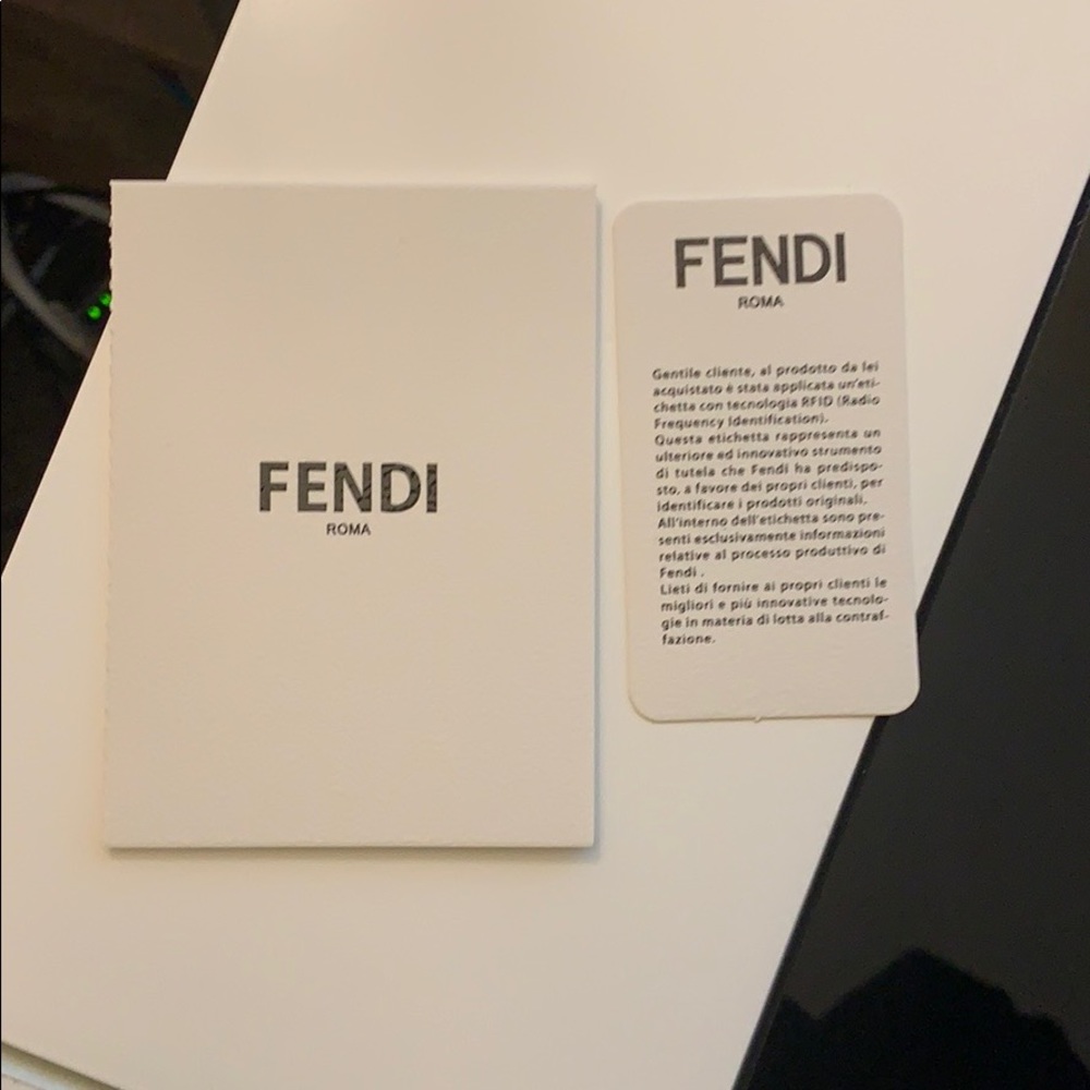 Backpack - Picture 4 of 4